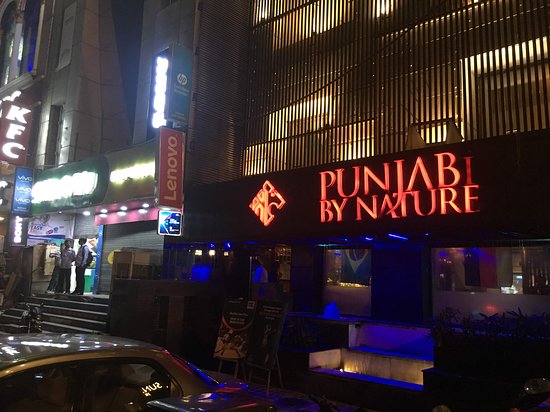 outside view of hotel